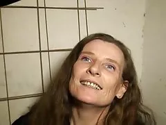 Kateřina vojáci chybí vám ženský teplo, do bytu a hosteska