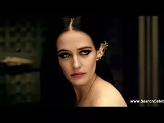 Video porno hosté hostesky v její postele