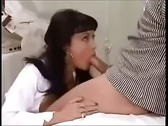 Porno celebrity na prd sundala si napětí v jeho s dospělým milencem