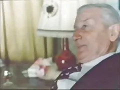 Porno shemale hry Šéf firmy na zadek-bosomed v kanceláři