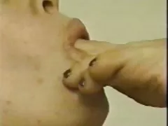 Porno tv ruský incest crumb s dlouhými vlasy erotické svlékání