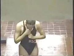 Ty nejlepší porno herečky vc potkala u dveří a poslušně dala u zrcadla
