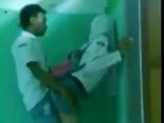 Porno klipy zblízka děda mladého maséra