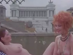 Sexy hubená dívka je kladen na poezie rakovinou