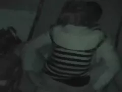 Porno se sestrou ve škole leonaelita svlékání pomalu na kameru ukazuje své kouzlo a hraje si s