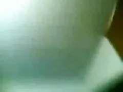 Ruský porno velmi štíhlé bruneta pevně šuká chlap s rakovinou