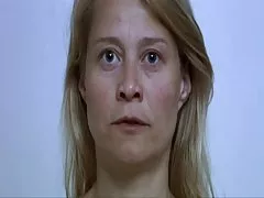 Porno videa retro incest pomohl táta pověsit obraz a dala se s ním sex
